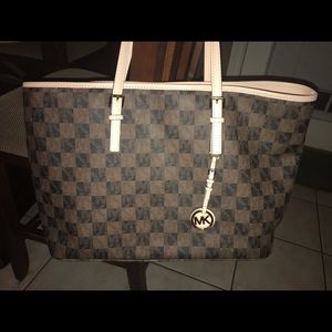 Michael Kors Tote